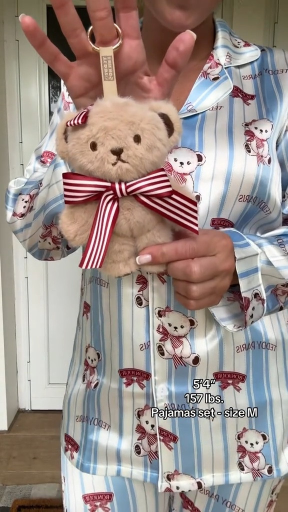 Ekouaer teddy pajamas 



#LTKMidsize #LTKFindsUnder50 #LTKFindsUnder100