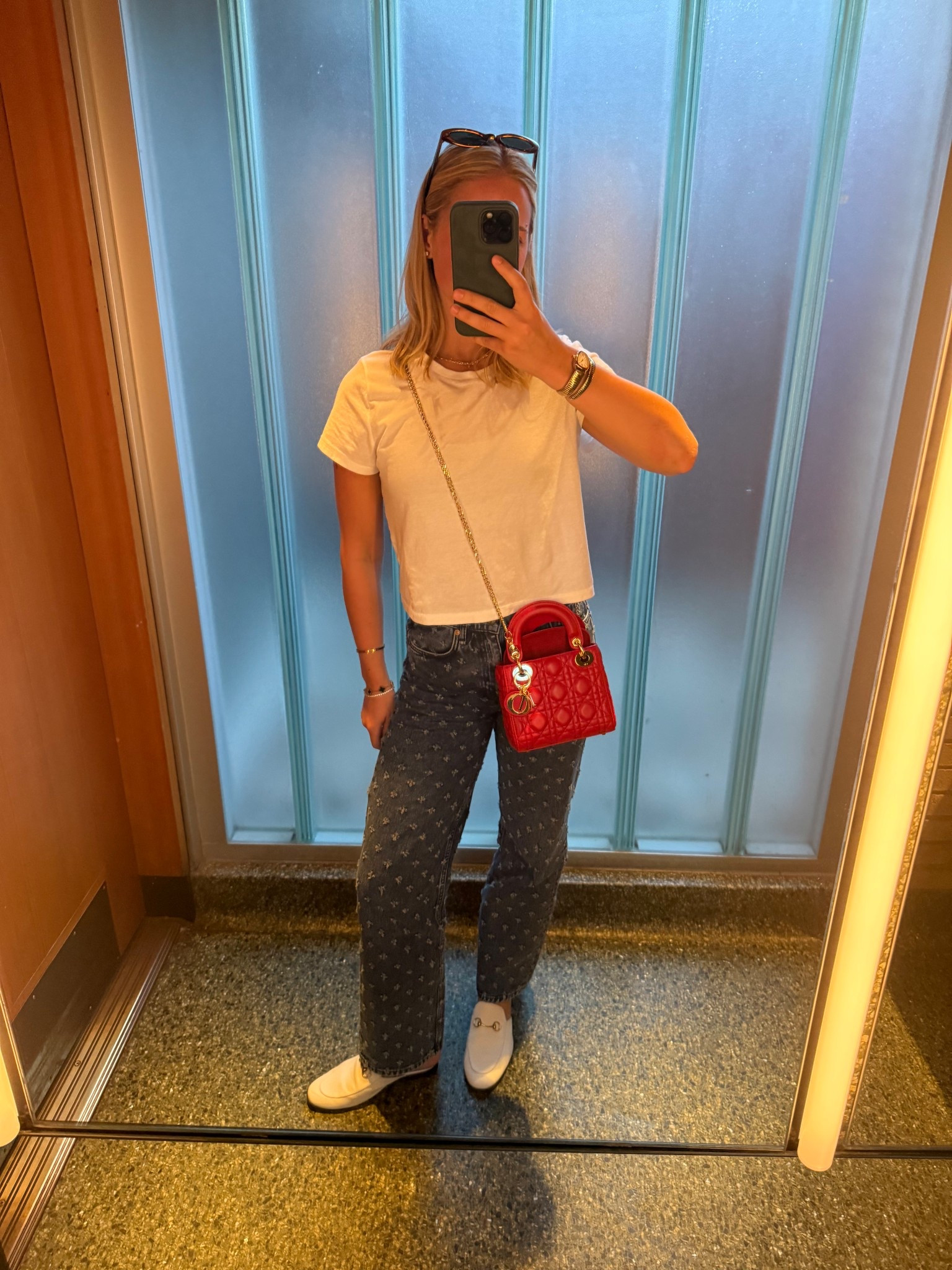 Din Look!

Shea jeans
Statement jeans
Fun jeans
Rag and bone Shea jeans
Straight leg jeans
High waisted jeans
Gucci loafers
White loafers
Backless loafers
Women’s loafers
Princetown loafers
Dior purse
Dior bag
Lady Dior purse
Red bag
Red purse
Target tshirt
White tshirt
Spring outfit
Spring style
Summer outfit
Summer style
Cute casual outfit
Dinner outfit
Drinks outfit
Weekend outfit
Chic outfit
Preppy outfit
Preppy style

#LTKootd
