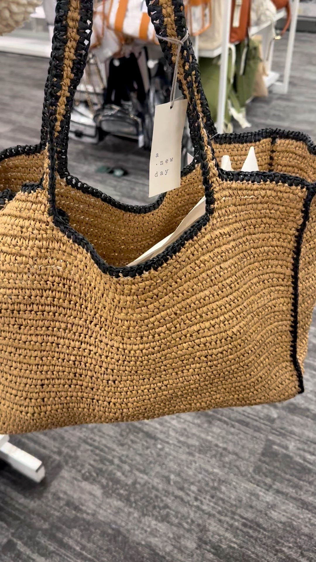 Expensive looking tote bag back in stock! You don’t want to miss this! @Target 

#LTKSeasonal