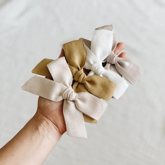 oversized schoolgirl bow linen | Etsy (US)