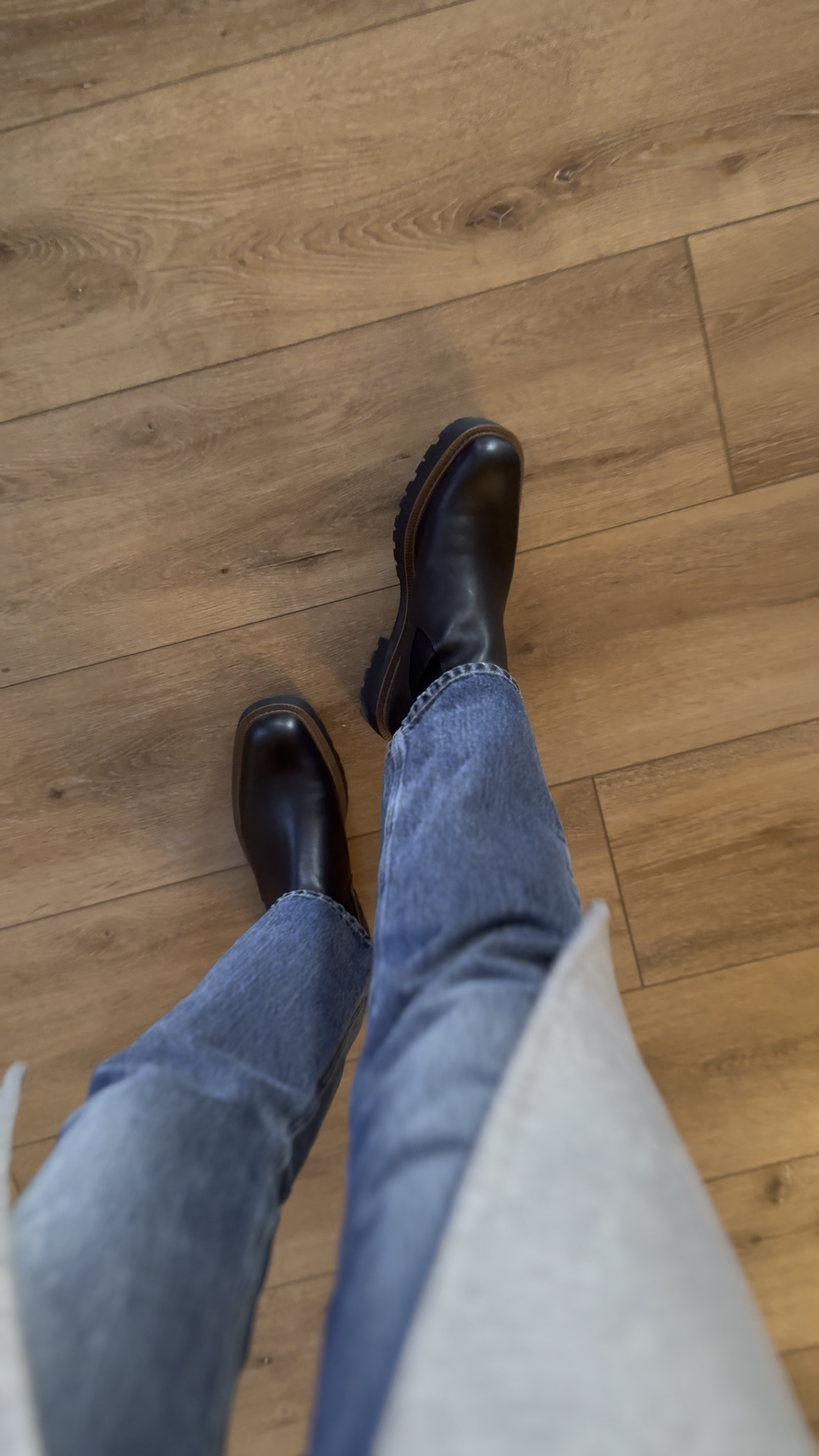 These Chelsea boots are very warm in the cold weather and look really pulled together with straight leg jeans or with maxi skirts or dresses. they fit true to size

#LTKHoliday #LTKWatchNow #LTKGiftGuide