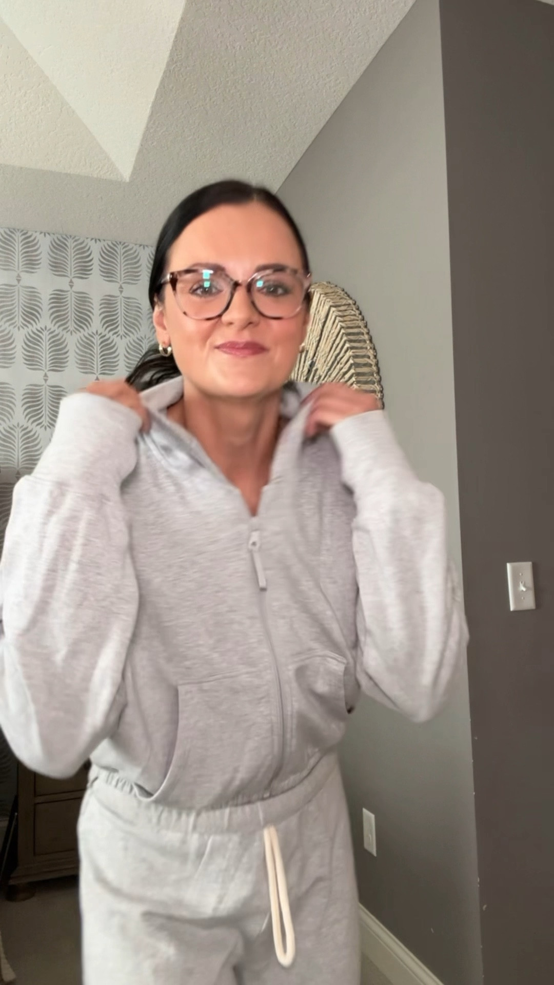 Cozy fall lounge wear from Aerie! 
Everything runs true to size/ a bit oversized. 

Aerie | Cozy | Loungewear | Falloutfit |Fashion over 40 | Mom style | Comfy outfit 

#LTKOver40 #LTKActive #LTKFindsUnder50