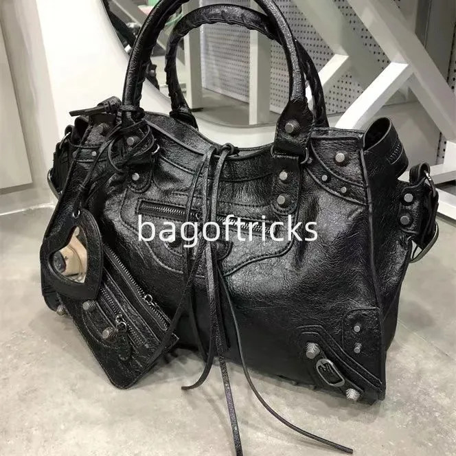 Save Big on Bulk Motorcycle Crossbody Bag 2024 Crossbody Bag Motorcycle Bike Bag Men's And W... | DHGate