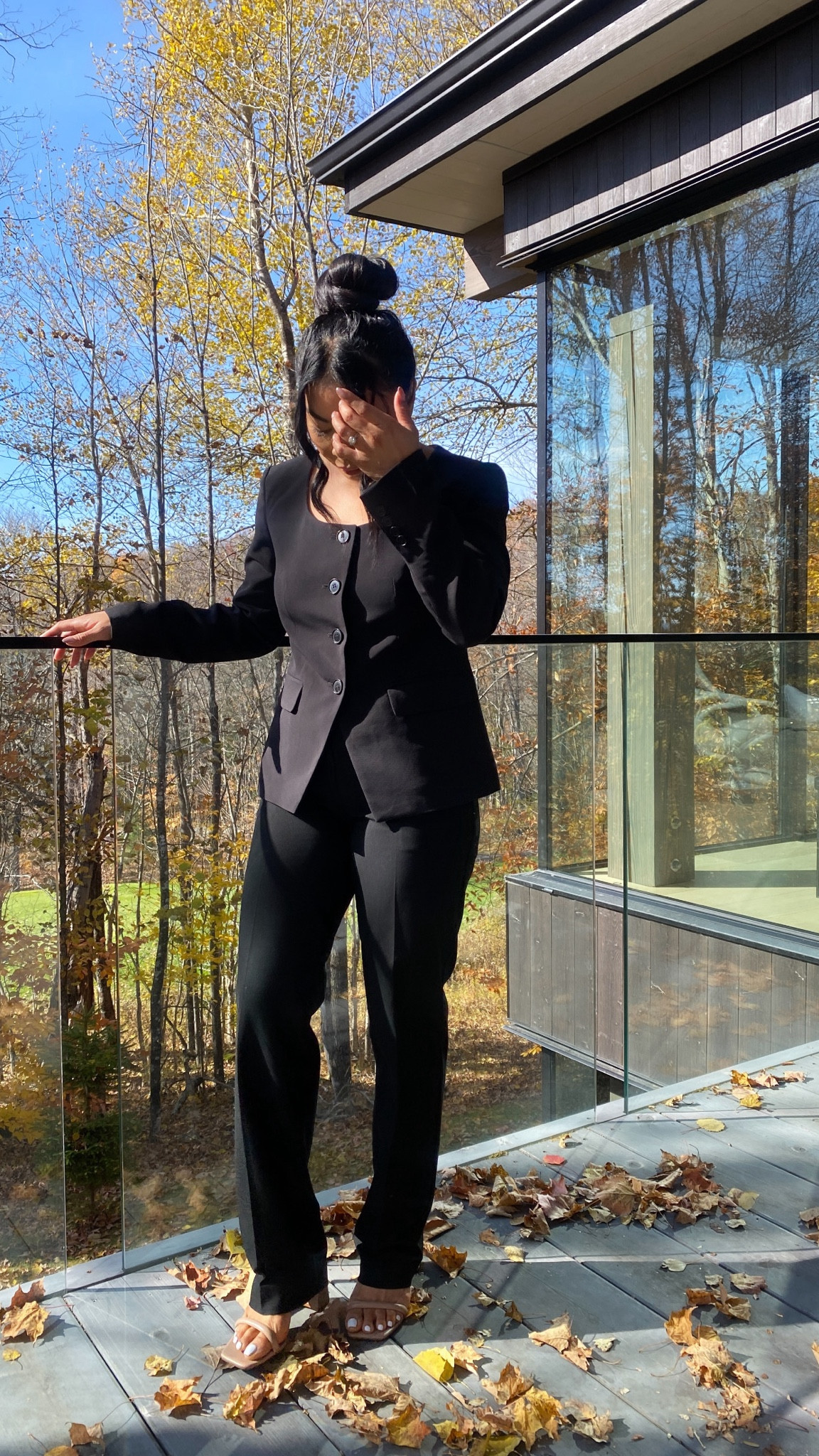 Today’s monochrome outfit for church

I love this split hem blazer from Ann Taylor 

#LTKWorkwear #LTKOver40