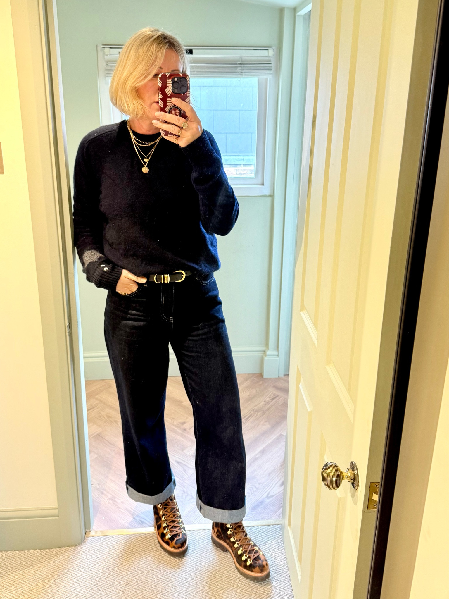 Uniqlo dark denim jeans. I’m wearing length 31 and the hems rolled up twice. 

#LTKwinter #LTKuk #LTKstyletip