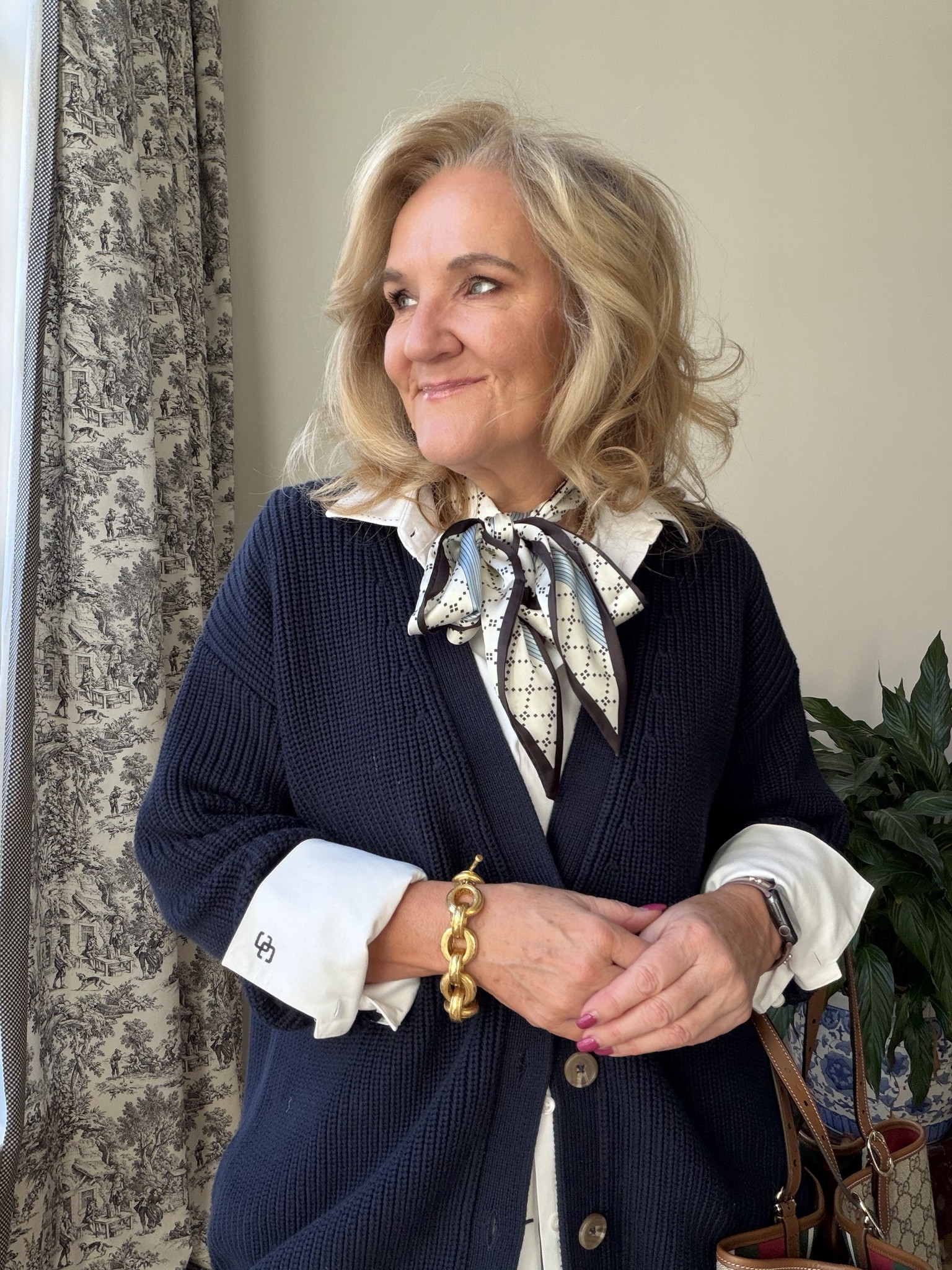 Linking what I can below! 
Sizing all true to except noted:
Track stripe jeans sizes down to a 6
Blue lace dress sized up to a 10 

I loved my mother of the bride dress and it now comes in more colors. I had it hemmed and the slit lowered a little. 

Chicos I wear size 1.0


#LTKOver40 #LTKdayinmylife #LTKootd