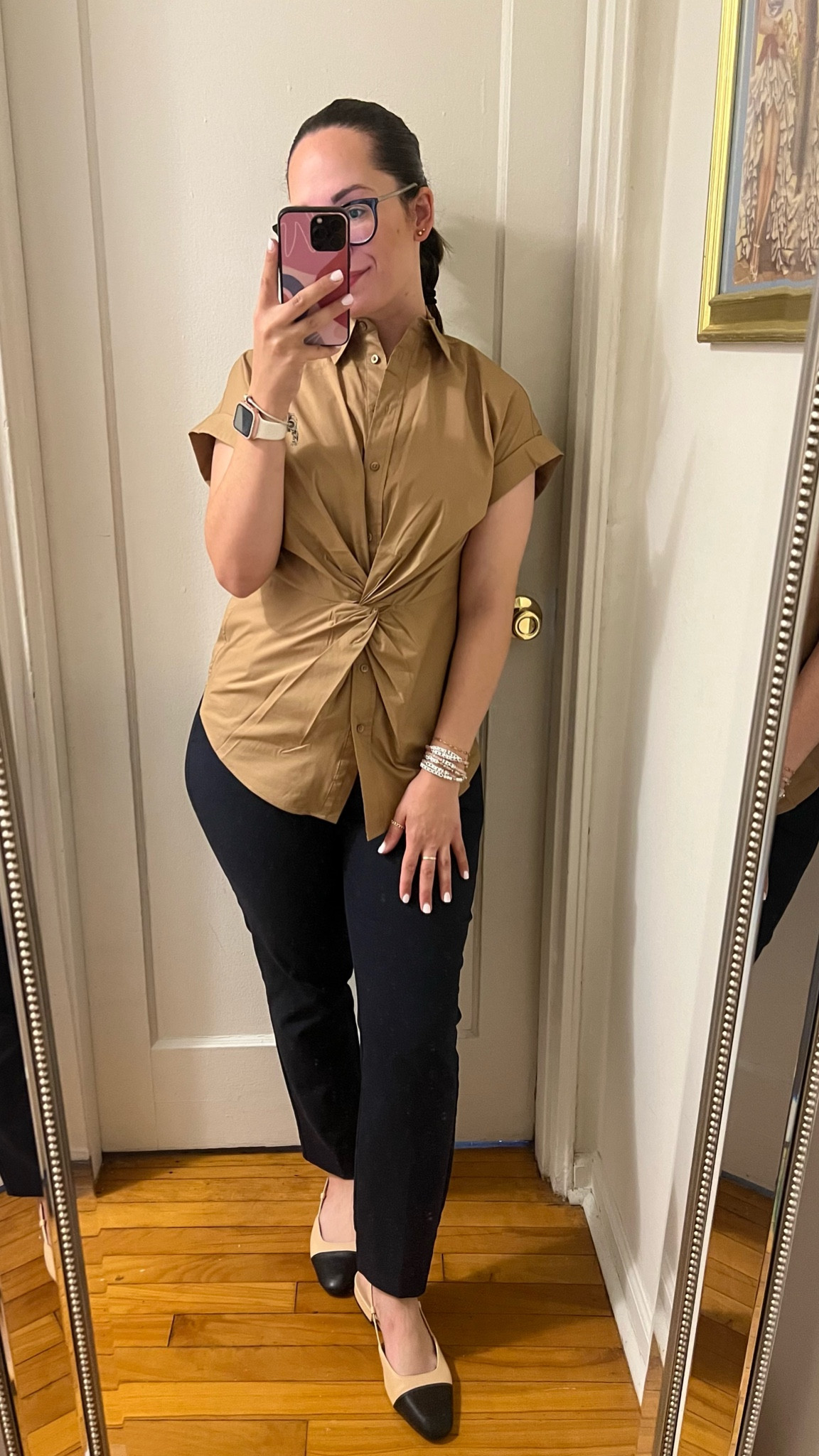 My top is currently unavailable 

Top: Nordstrom rack
Pants: JCrew
Shoes: DSW 

#LTKWorkwear #LTKStyleTip #LTKFindsUnder50