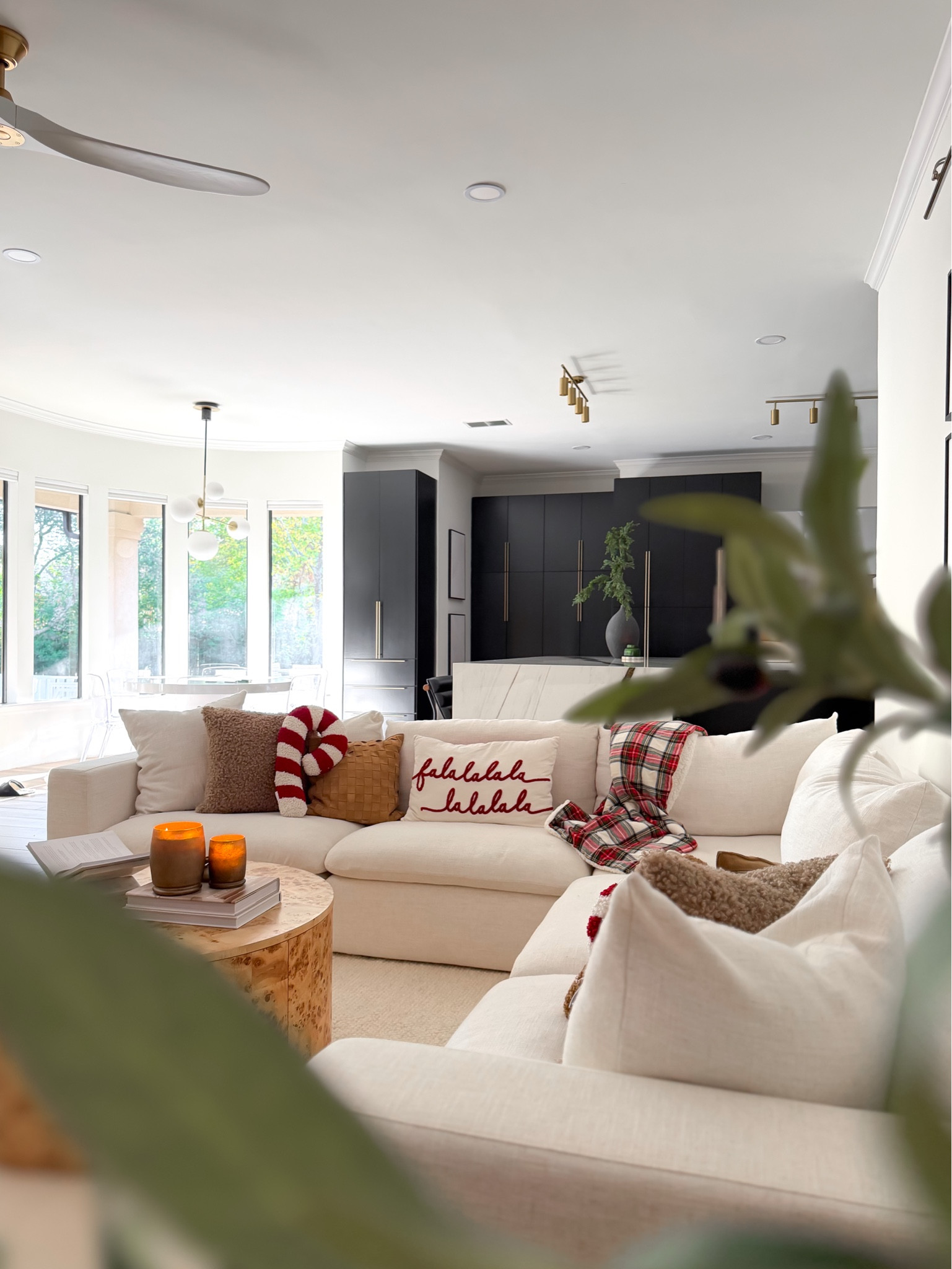 Christmas in the living room

Love these Pottery Barn pillows and our Castlery couch is still so comfy after a year of heavy use by kids and dogs. 

#LTKHome #LTKHoliday