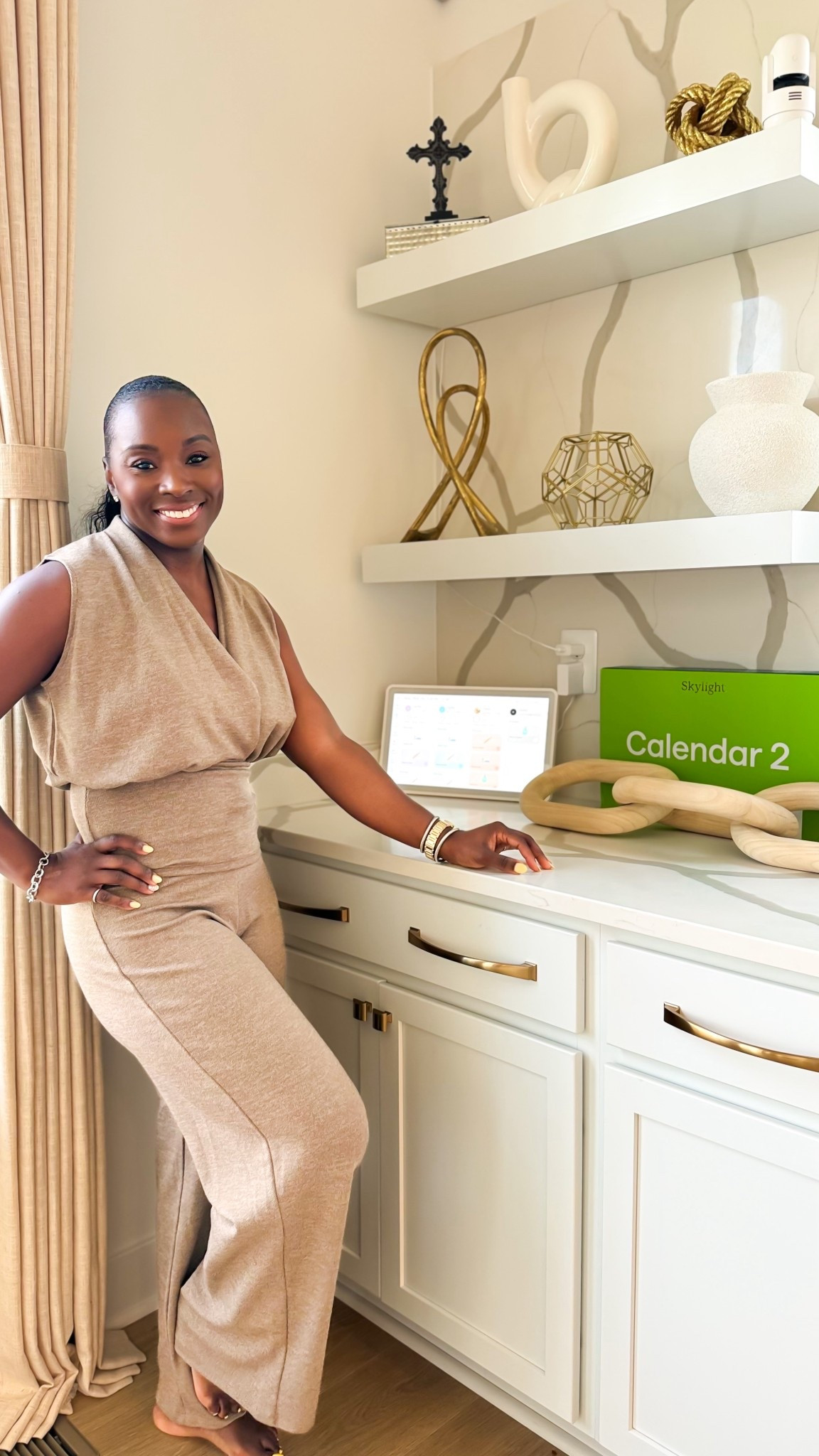 Thanks to @myskylight  I’m no longer keeping everything in my head or in my phone’s calendar!  The entire family can see what’s going on with everyone’s schedule well in advance. In addition, the girls can check off their tasks and get rewarded for completing certain chores, etc. 

We’ve always thrived off of routines, but now our system has been upgraded! Thank for sending us this device @myskylight ! Check back soon to see how well it’s helping The Turner Family! 

What do you use to keep your family organized? 

#skylight #familyhack #familyof5 #raisinggirls #busymomhacks

#LTKdayinmylife #LTKmomlife #LTKKids