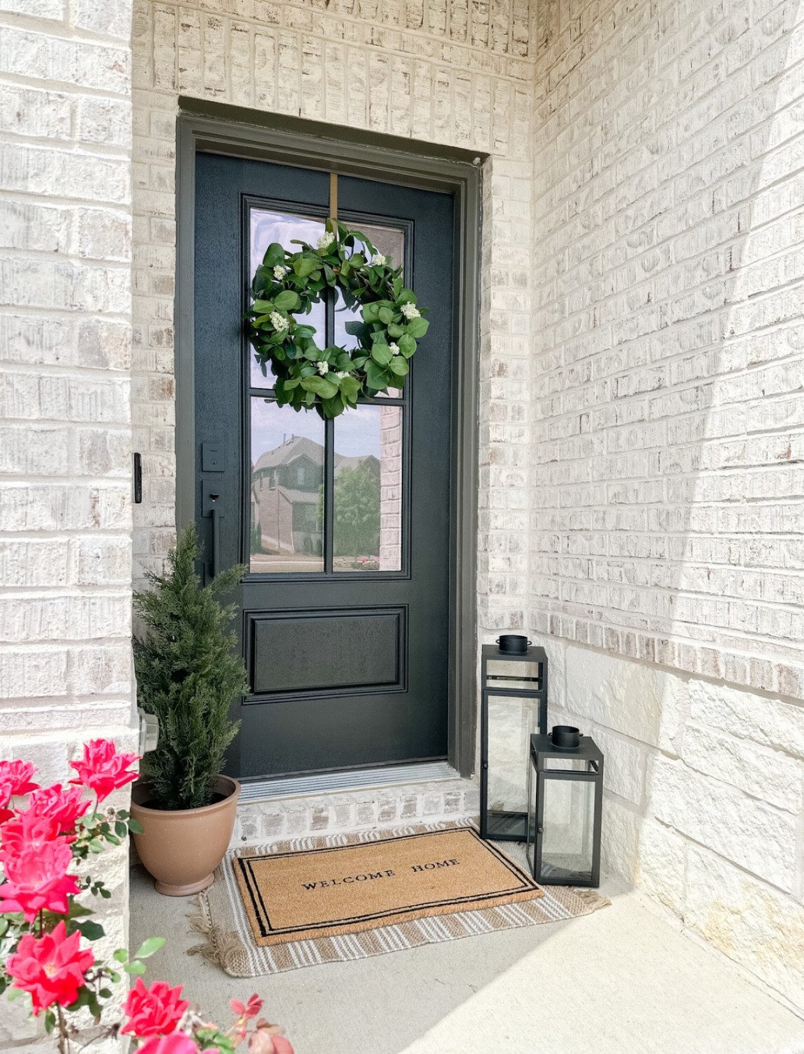 Porch decor

Front door and Slab is linked in stories or bio. 

#LTKFind #LTKhome