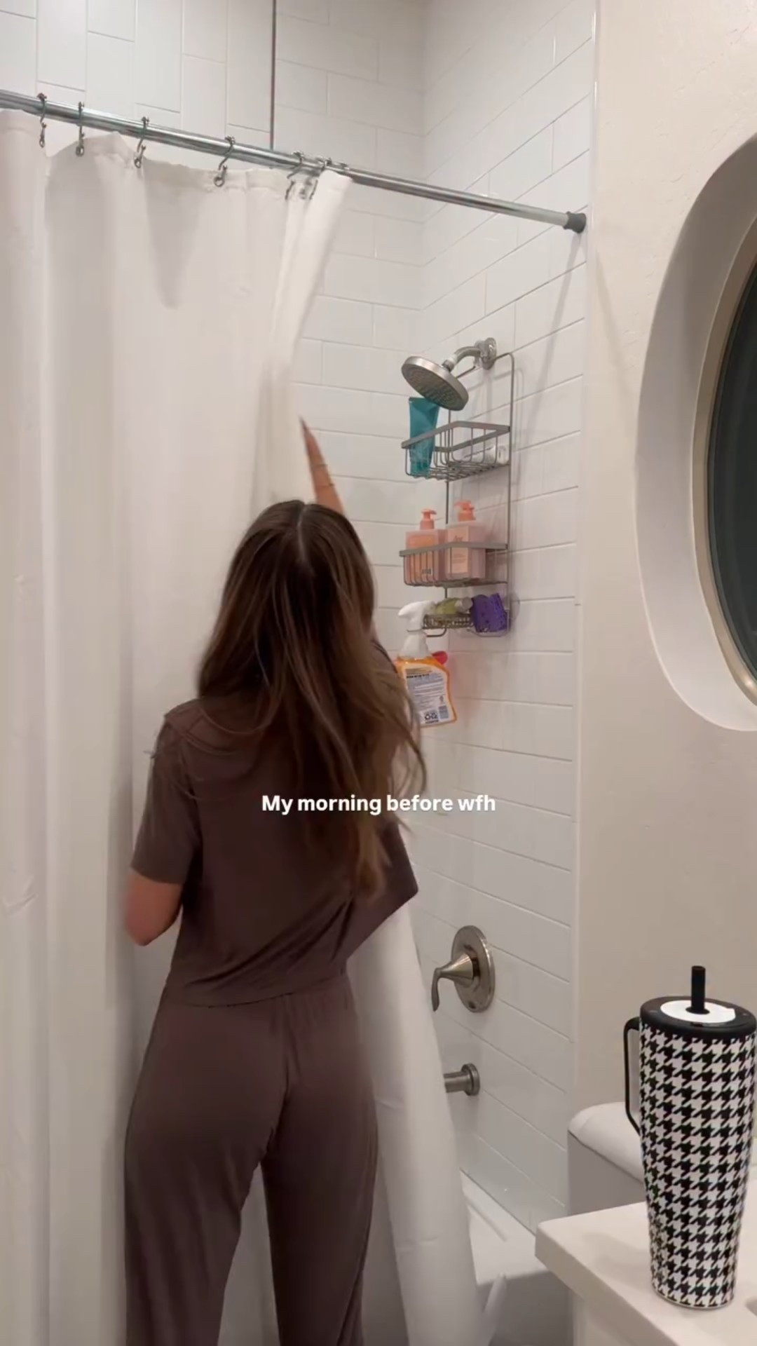 A new set and new skincare🤤 #wfhmorningroutine #morningbeforework