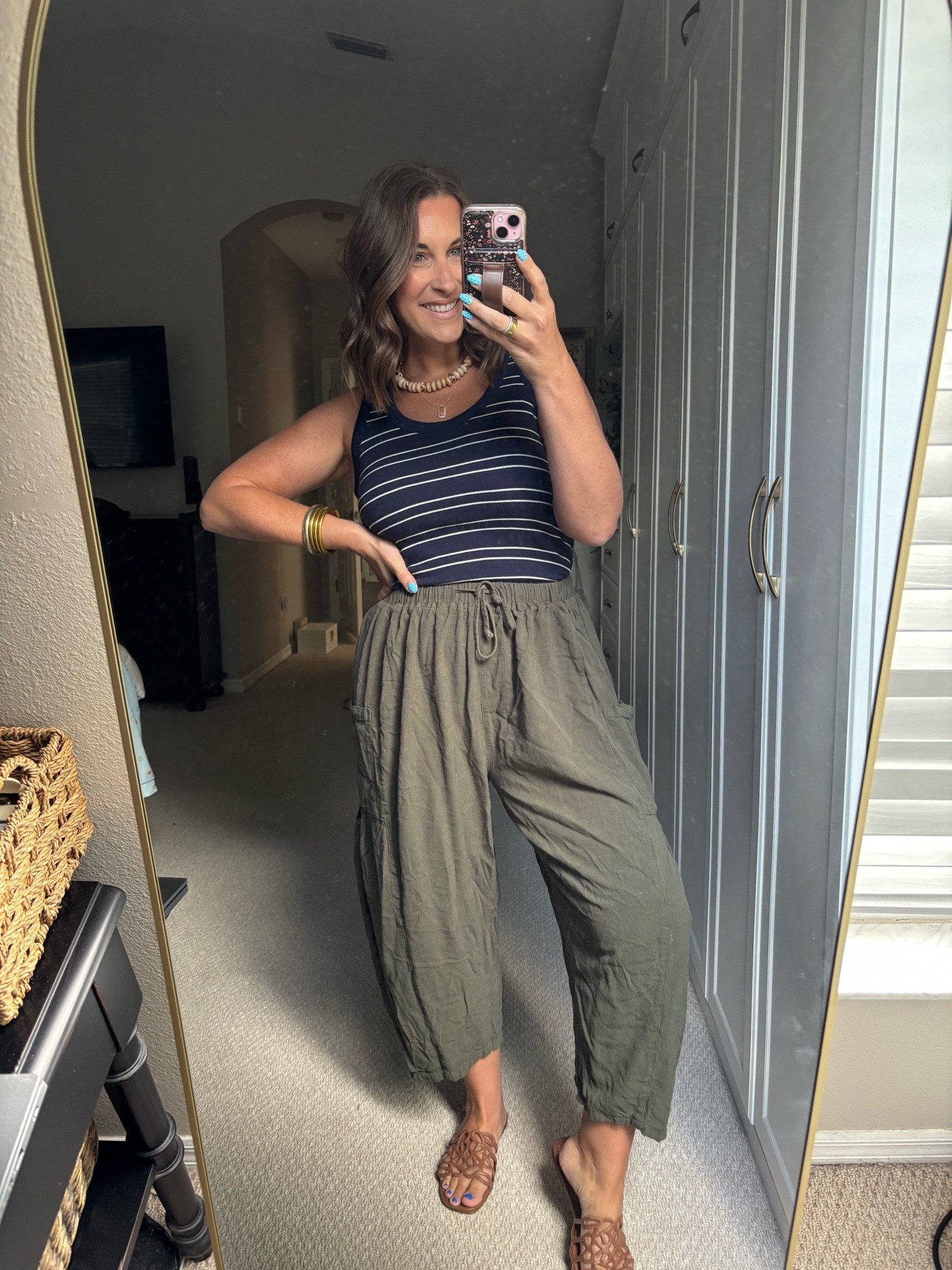 Comfy & cute…yes please! Casual summer outfit for errands today 

TTS: medium

#LTKmomlife #LTKootd #LTKMidsize