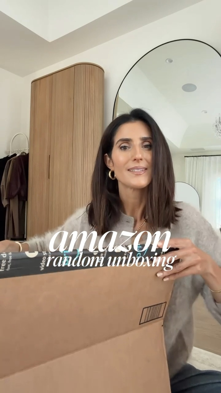 Opening my new very random Amazon order and wanted to share with you! #stylinbyaylin #amazon #amazonfind #amazonfashion #bags 

#LTKBeauty #LTKSeasonal #LTKselfcare