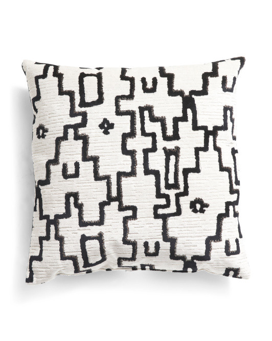 Made In Usa 22x22 Luxe Venturo Tribal Print Velvet Pillow | TJ Maxx