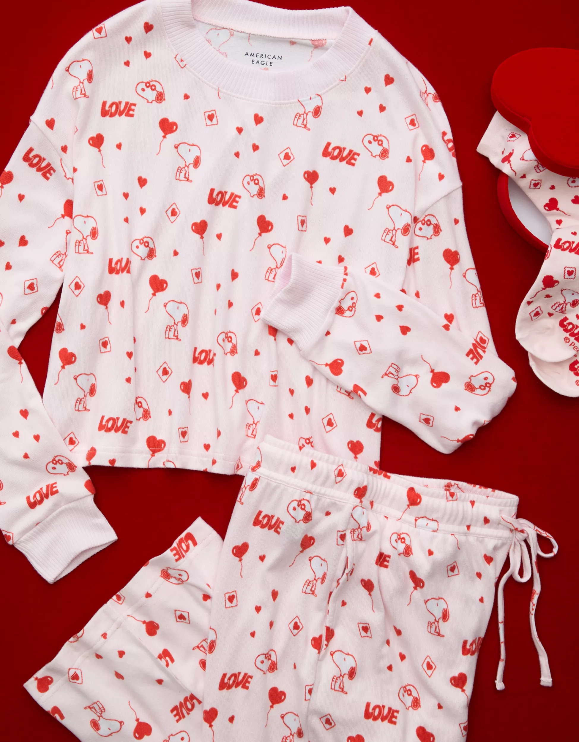 AE Snoopy Valentine's Day Plush Pants PJ Set | American Eagle Outfitters (US & CA)