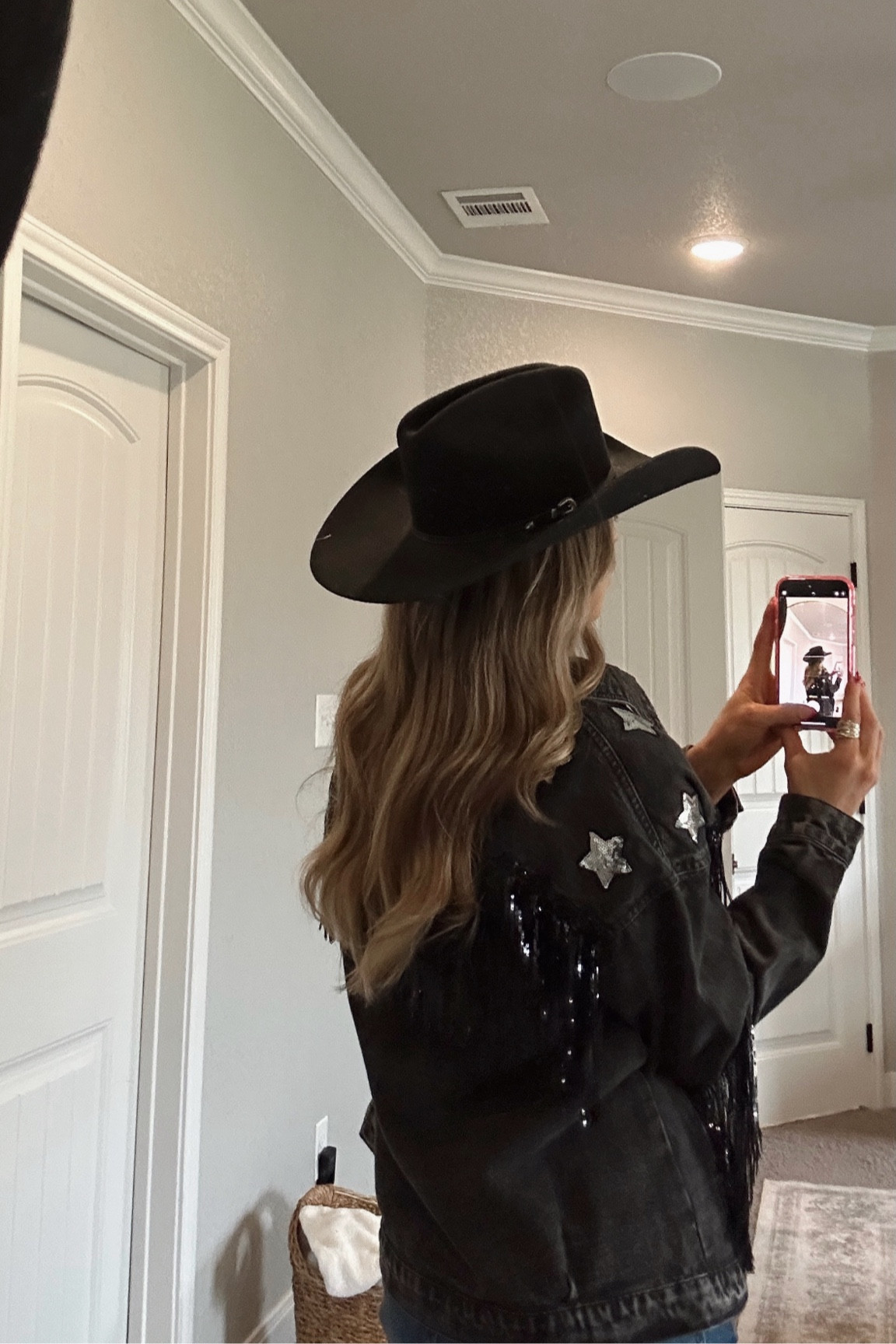 amazon rodeo inspo! this denim fringe jacket is sooo cute! sized up to a medium :)

#LTKStyleTip #LTKFindsUnder50 #LTKFindsUnder100