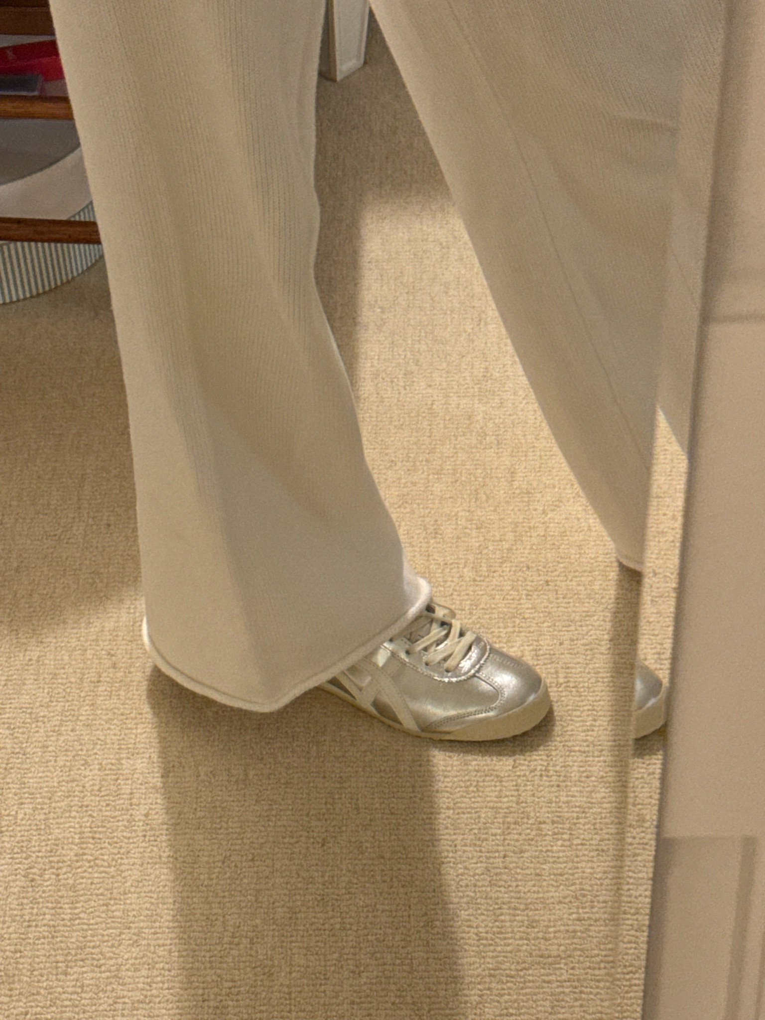 The chicest sneakers!! 

#LTKShoeCrush