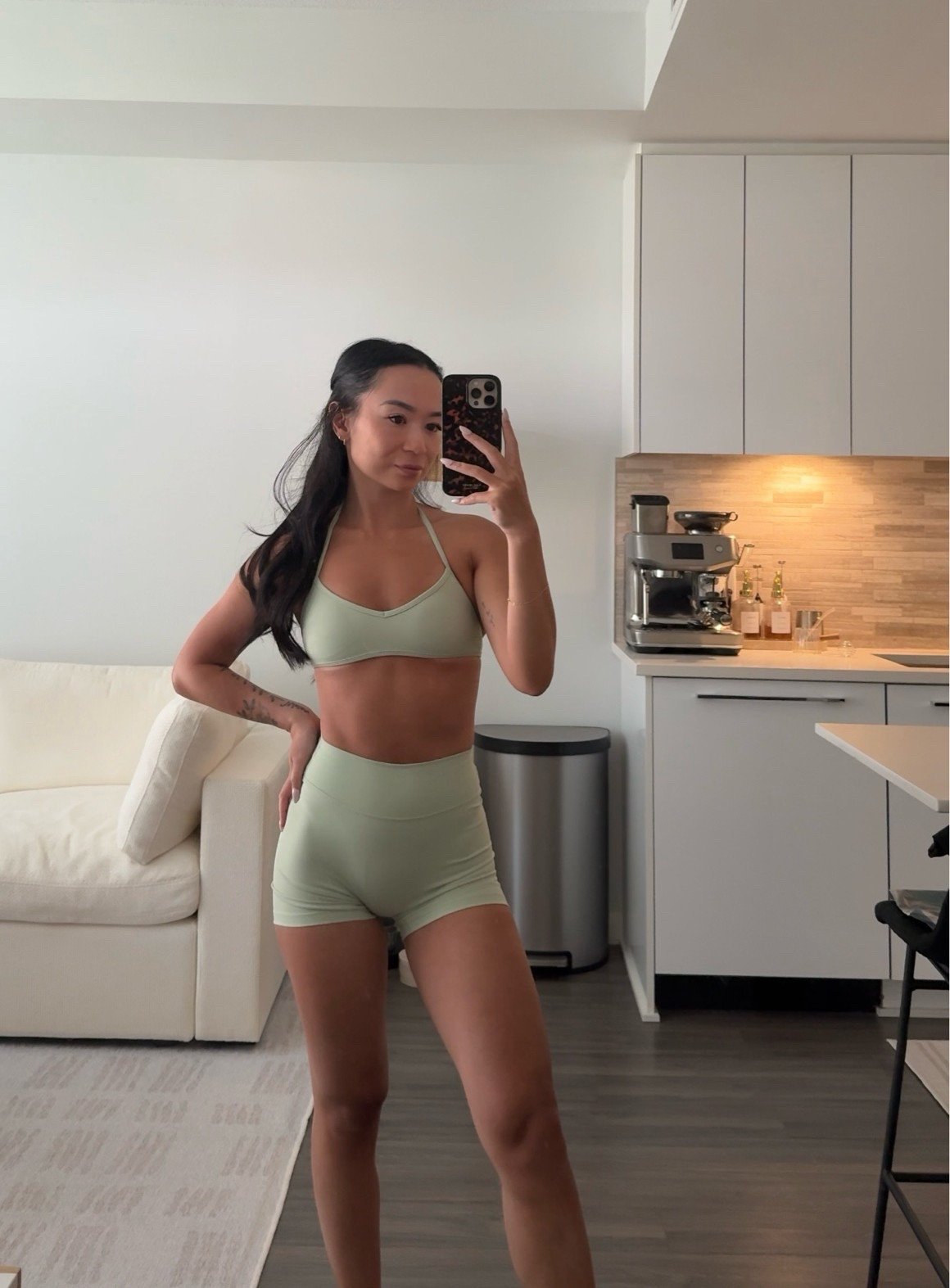 csb matcha size S

#LTKfitness #LTKcanada