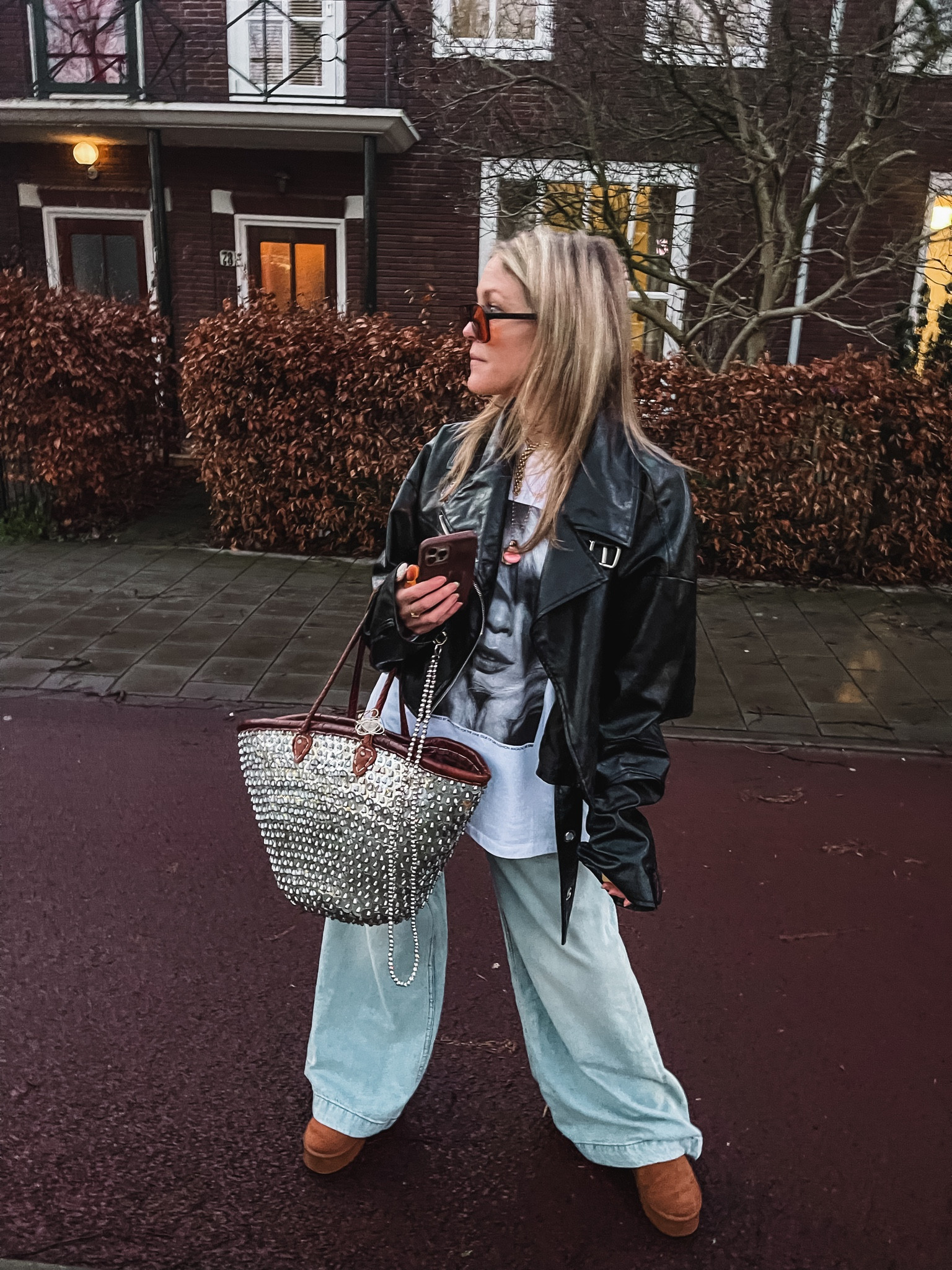 Streetstyle OOTD ✨
This amazing new jeans we found wearing her w/ this cropped leather biker jacket.. and styled it with a pair of sunnies and our silver bag 🪩🪩

#LTKStyleTip #LTKU #LTKItBag