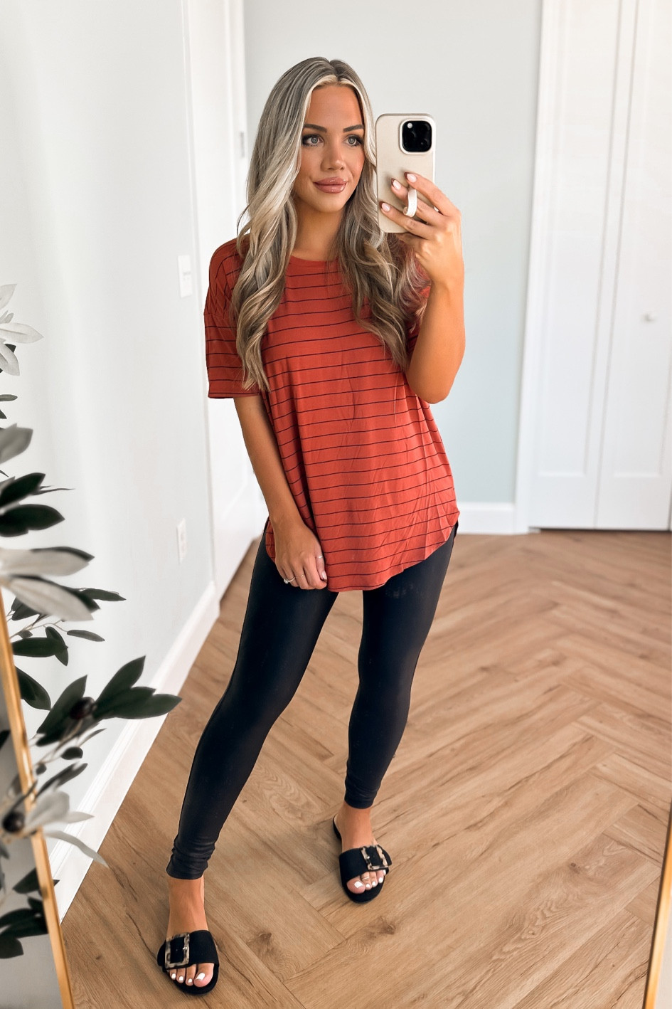 Walmart outfit. These tunics are so light weight and bouncy perfect for fall. Only $10 I’m in a small perfect with leggings. Leggings in a small TTS $15 

#LTKStyleTip #LTKFindsUnder100 #LTKFindsUnder50