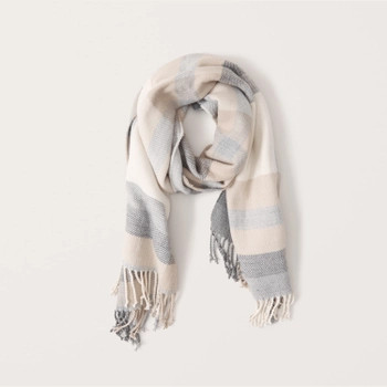 Heavyweight Blanket Scarf
					



		
	



	
		Exchange Color / Size
	


	

	

	
		


  $39
  		$... | Abercrombie & Fitch (US)