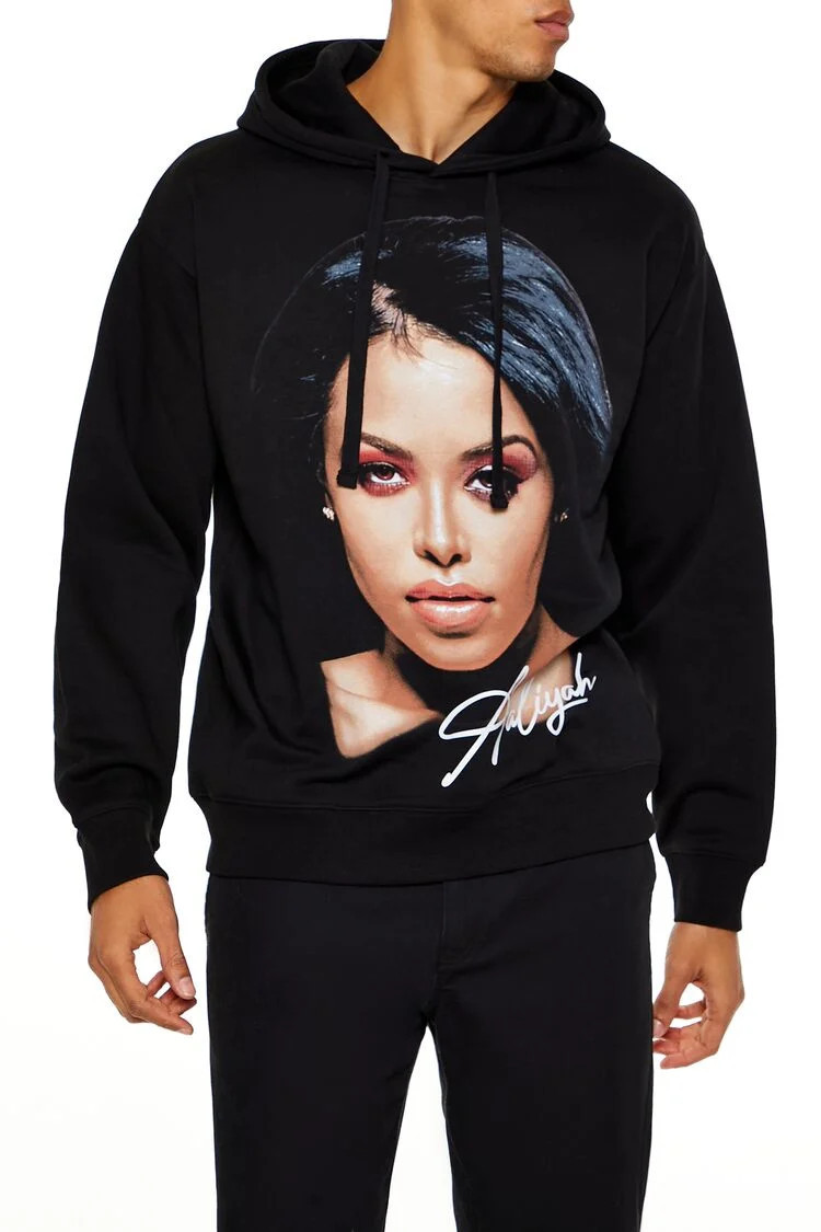 Men Aaliyah Graphic Hoodie in Black Large | Forever 21