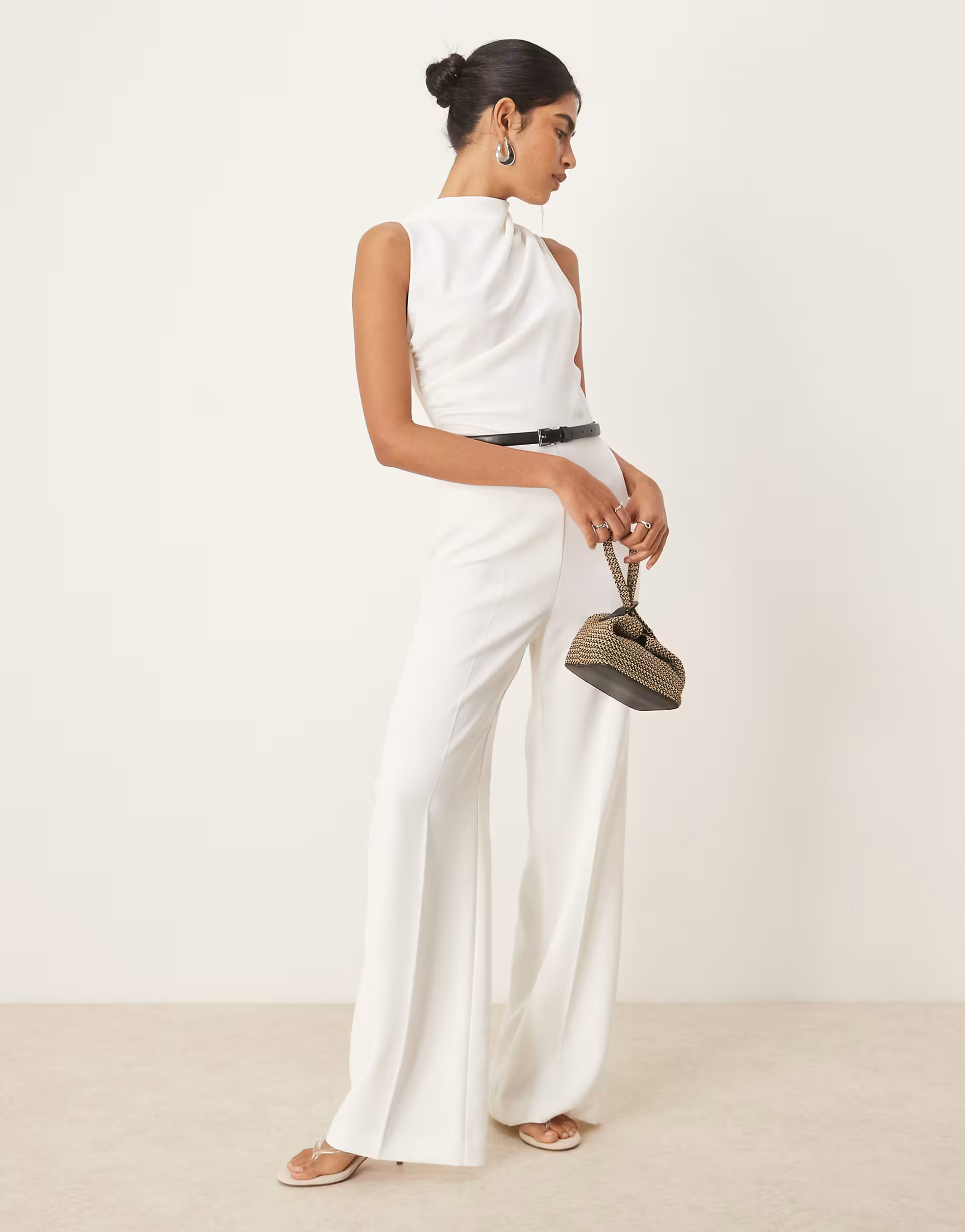 Mango – Jumpsuit in Weiß mit geraffter Taille und drapiertem Design | ASOS (Global)