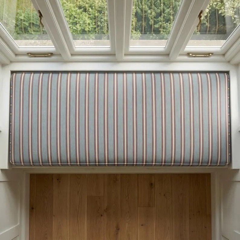 One of the most beautiful bench cushions! Custom-made in sizes and different color options as well!

#LTKSeasonal #LTKHome