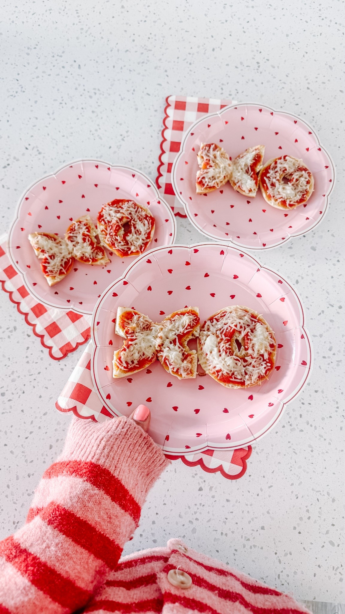 Valentines pizza bagels. Xoxo