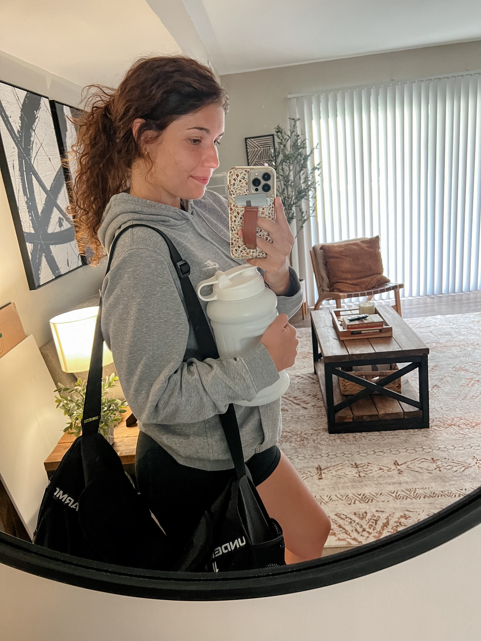 Casual Neutral Gym Outfit #nike #underarmour #gymshark 

#LTKsalealert #LTKfindsunder50 #LTKfitness