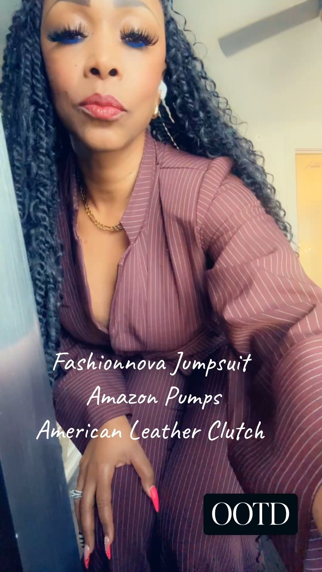 WorkFlow OOTD

Fashionnova (Burgundy Pinstriped Jumpsuit, med)
Amazon (Navy Pumps)
American Leather Company (Yellow Leather KissLock Clutch) 

#LTKootd #LTKWorkwear #LTKgrwm