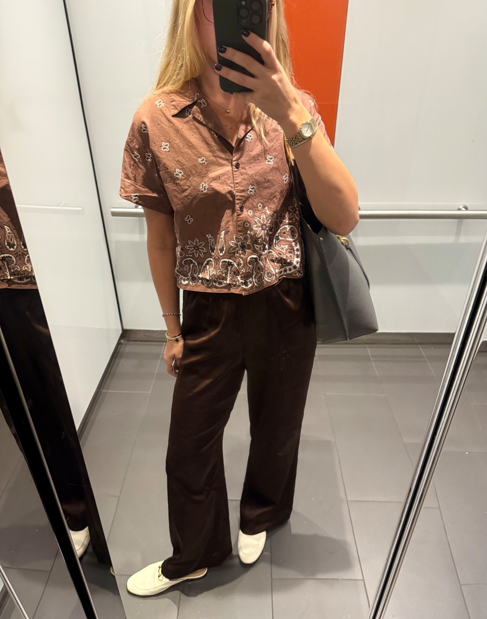 🐻

Maje Patterned Rhinestone Cropped Shirt
Maje shirt
Maje top
Bandana top
Collared shirt
Cropped top
Button down shirt
Fun top
Cool top
Statement top
Rent the runway
Sparkley top
Printed top
Work outfit
Office outfit
Office style
Work clothe
Scandal work outfit
Casual office outfit
Fall outfit
Fall style
Fall work outfit
Brown pants
Satin pants
Silk pants
Target fashion
White loafers
Gucci loafers
Princetown
Loafers
Backless loafers

#LTKStyleTip #LTKWorkwear