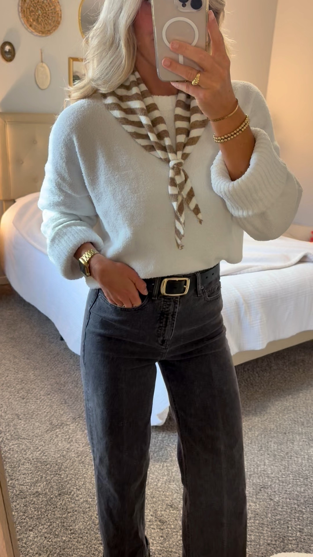 loving this Amazon neck scarf! 

#LTKSeasonal #LTKWorkwear #LTKStyleTip
