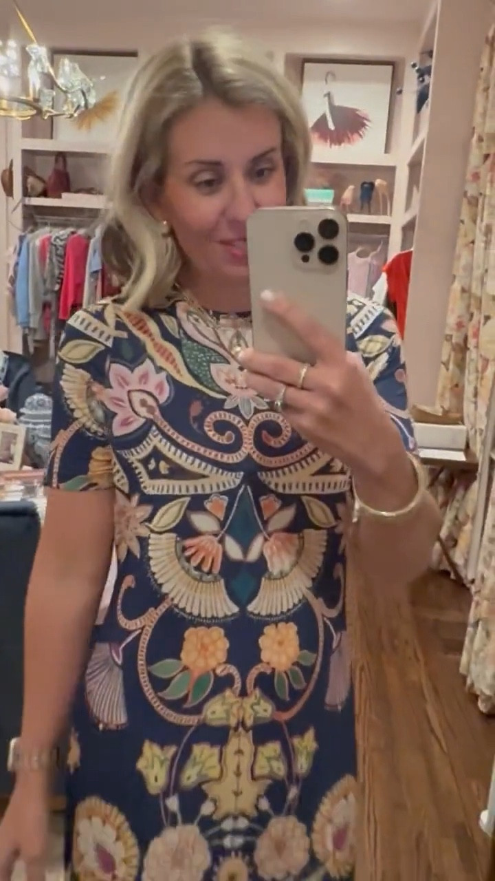 OBSESSED is about all I can come up with about this dress! Wearing a small. 

#LTKOver40 #LTKmomlife #LTKdayinmylife