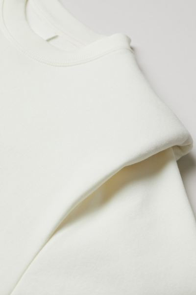 Shoulder-pad sweatshirt | H&M (UK, MY, IN, SG, PH, TW, HK)