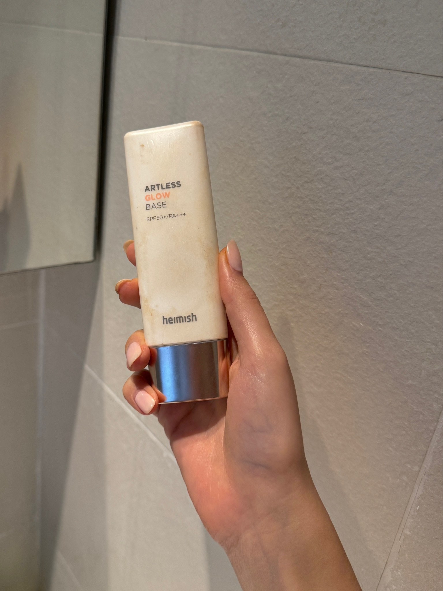 #empty this is a dreamy glowing SPF that primes your face for makeup to perfection! 
#kbeauty 

#LTKAsia #LTKbeauty