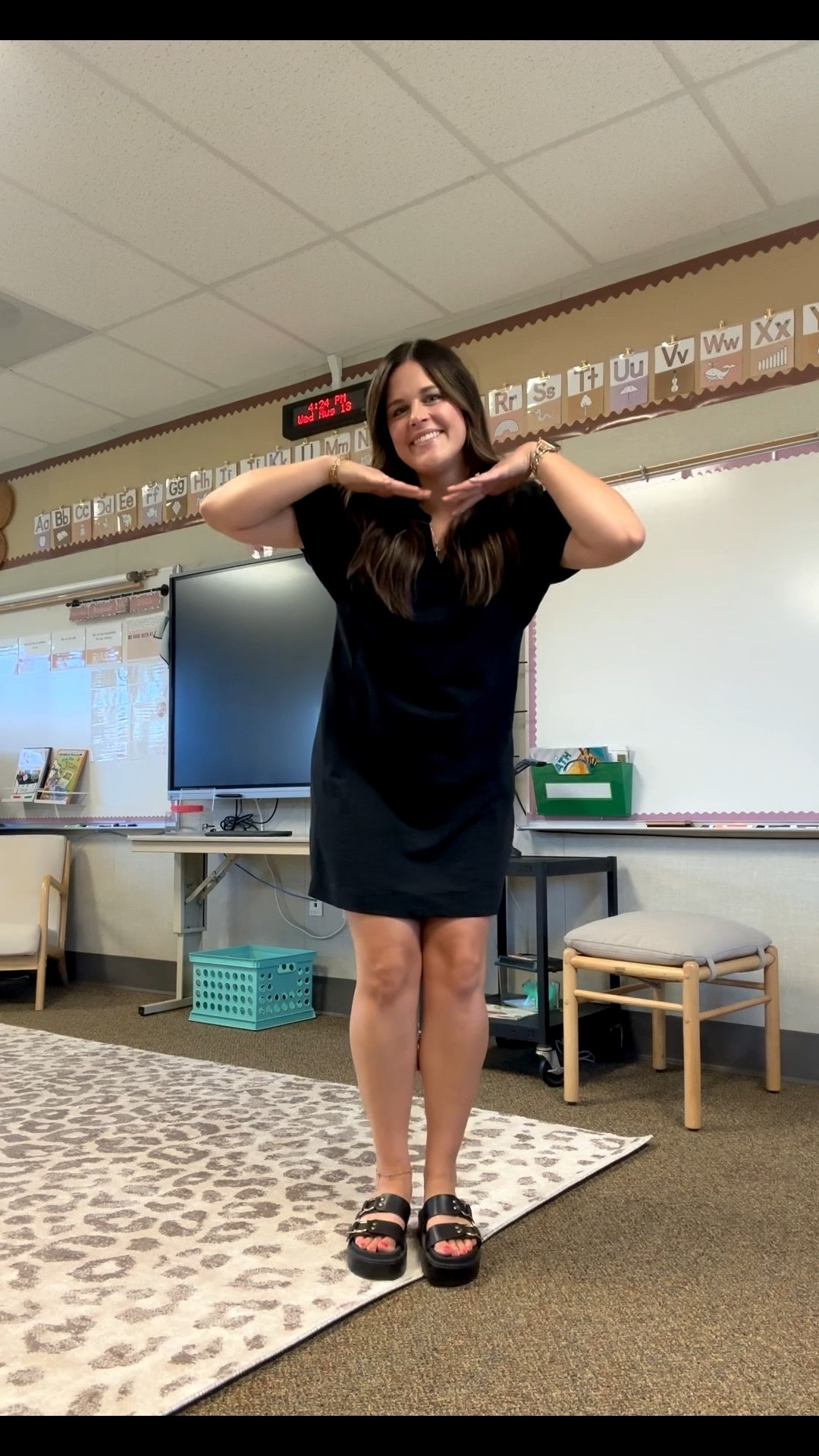 ✨ Teacher Outfit of the Day ✨ 

#LTKFindsUnder50 #LTKStyleTip #LTKSaleAlert