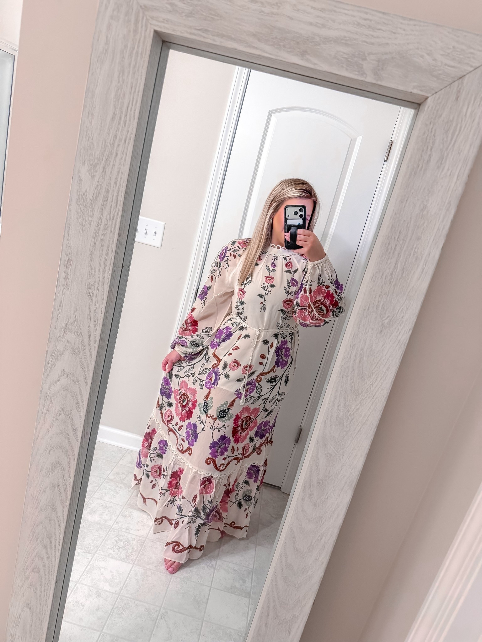 Came home to the BEST package and immediately had to try everything on 😍🌸

Farm Rio just does it every time… the colors, the details, the fit 🤍
These are the kind of pieces that make you feel instantly put together with zero effort ✨

Linking everything because I already know these will go FAST 👀

#LTKStyle #LTKSpring #LTKFinds #FarmRio #LTKUnder200 #SpringOutfits #FeminineStyle #OOTD #LTKSeasonal

#LTKootd #LTKmomlife #LTKgrwm