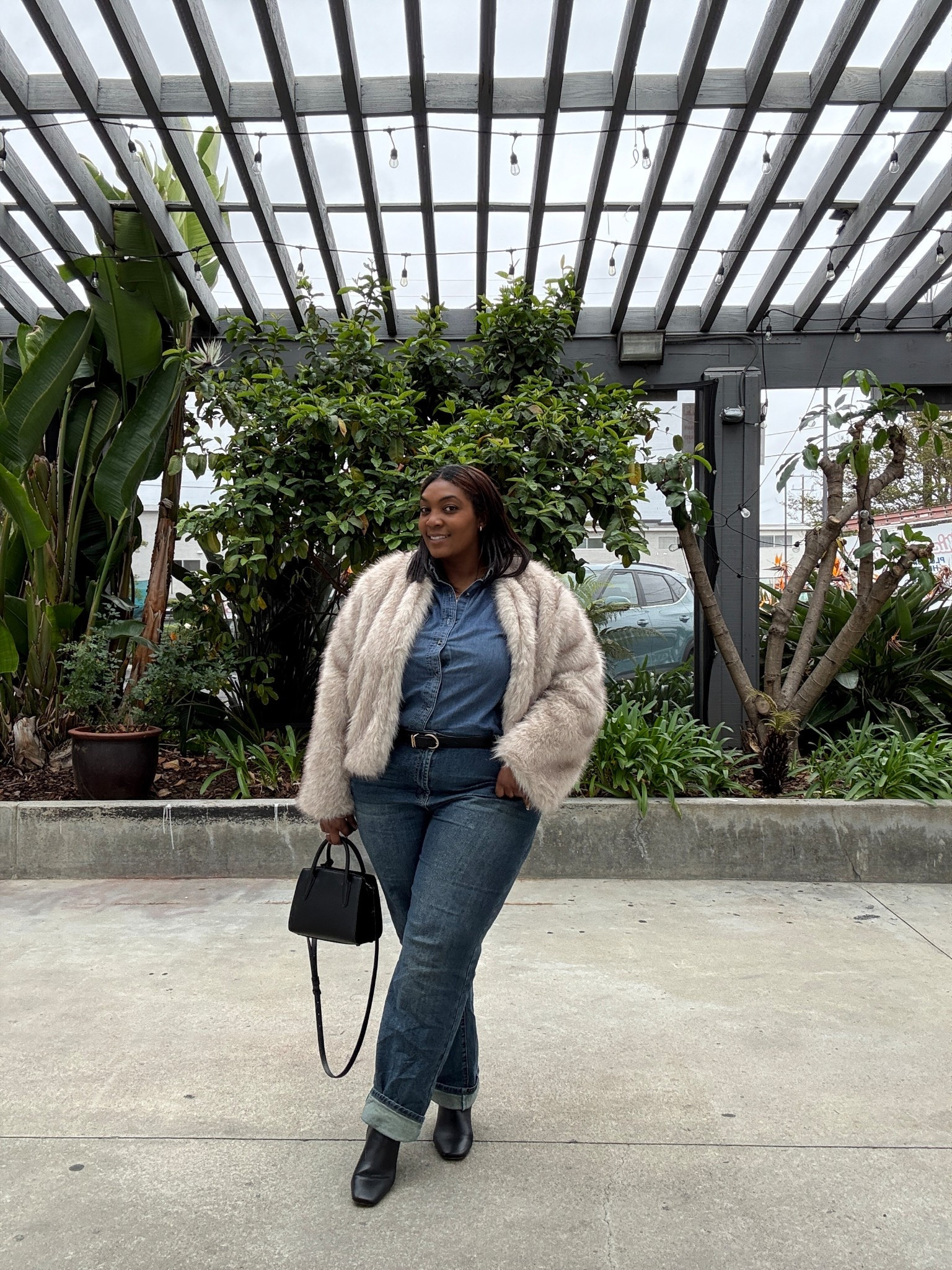 The coat is the moment. 

#LTKgrwm #LTKSeasonal #LTKootd