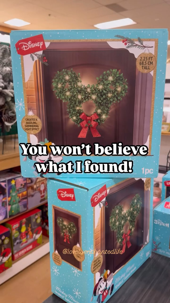 Disney Christmas Light up wreath and it sparkles!✨ could I have made one sure but ain’t no body got time for all that 😒

Click the link in this post to shop!

#disney #christmas #disneywreath #christmasdecor #shopwithme #viralfinds #disneykohls #disneyfinds #disneyhome #wreath #christmaswreath #xmas #jolly