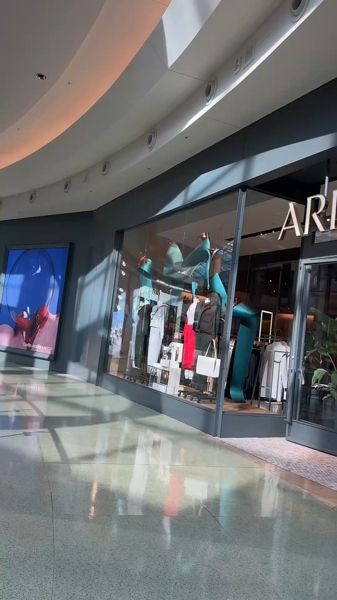 Try on haul @Aritzia found some pretty good stuff!

#LTKvlog #LTKootd #LTKOver40