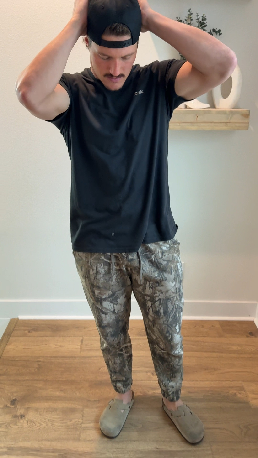 date night! 

#hollisterjogger #oakley