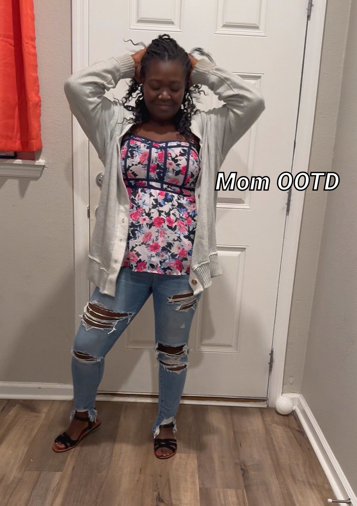 Muffins with mom- comfy but cool school events are a different bread wondering do I dress up or dress down ? Change out my work clothes or keep the corporate look flowing. Here’s what I rocked for muffins with mom last week comfy but still true to me. 
#americaneagle #torrid #aerie 

#LTKStyleTip #LTKFamily #LTKMidsize