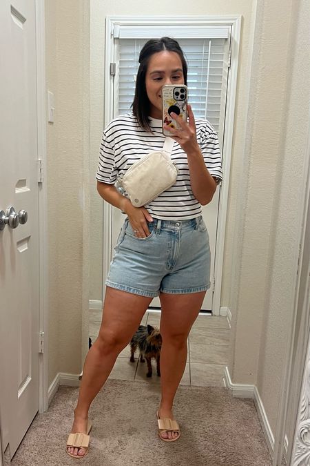 Outfit of the day! 😊
Currently loving the Abercrombie shorts. The length fits great, for reference I am 5’1”.

Also the Sol de Janeiro #68 smells amazing! Run and get it right now during the Sephora sale! 🤗 

Top: S
Shorts: curve love 28/6

Abercrombie bottoms
Spring shorts
Summer shorts
Mom shorts
Curvy fashion
Petite outfits for women
Cute Casual 
Crop top
Lululemon bag
Spring outfit idea
Summer outfit idea
Cute mom outfit
Sephora sale
Abercrombie shorts
Jean shorts
 




#LTKstyletip #LTKxSephora #LTKbeauty
