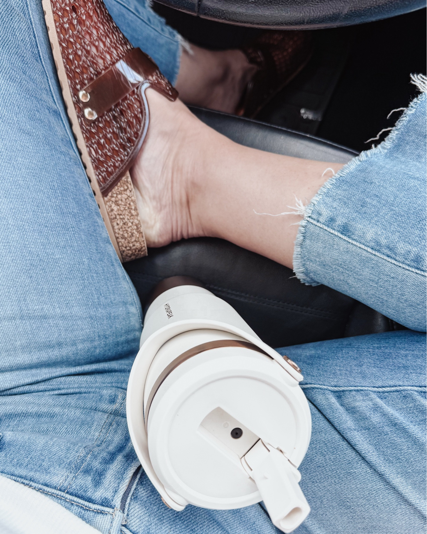 Perfect summer to fall transition shoes. Jelly clogs | fall shoes | fall outfit #momover45 #amazonfind #clogs

#LTKOver40 #LTKootd #LTKmomlife #LTKSeasonal