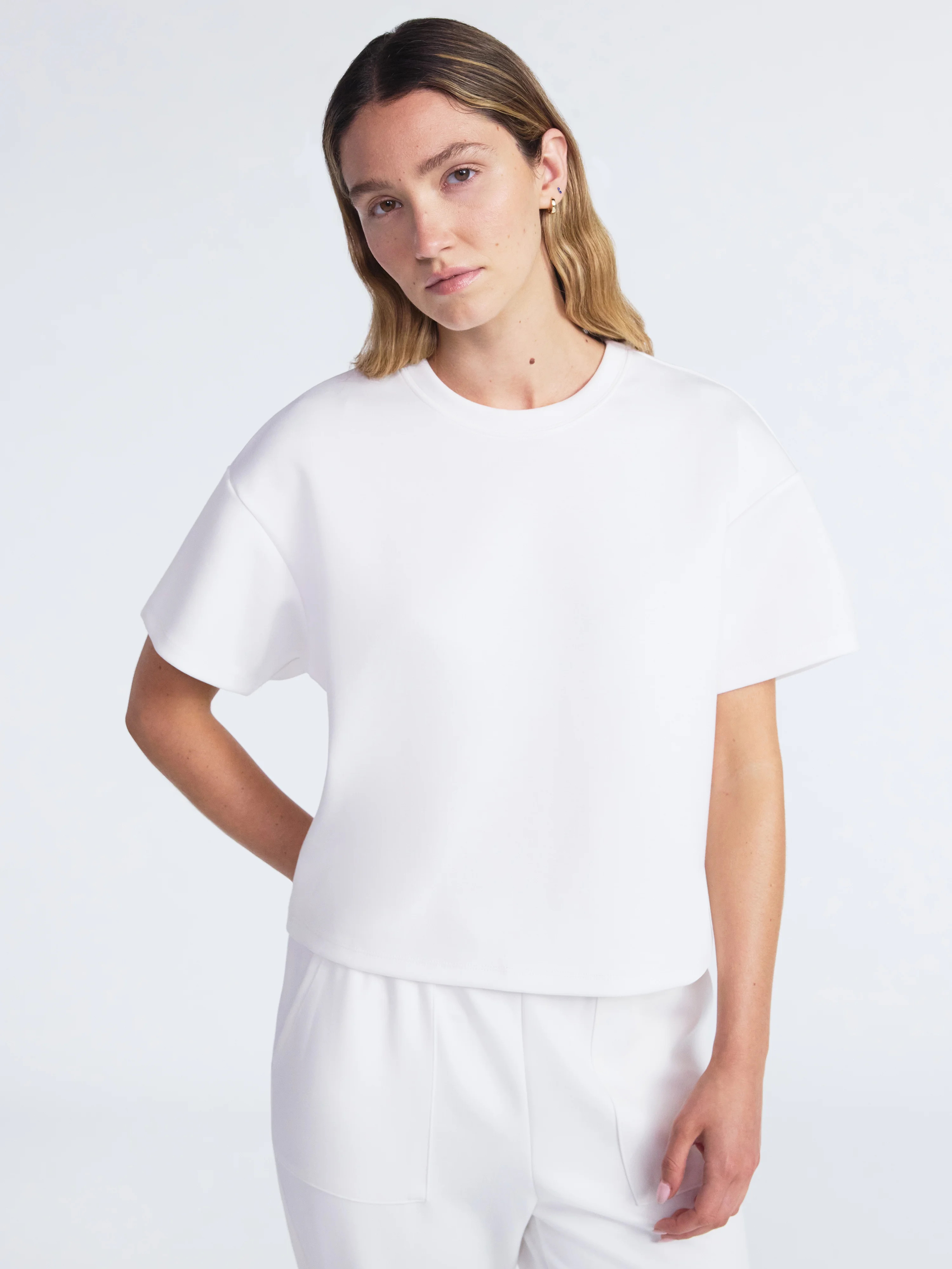 Scoop Women's and Women's Plus New Scubaknit Tee with Short Sleeves, Sizes XS-4X | Walmart (US)