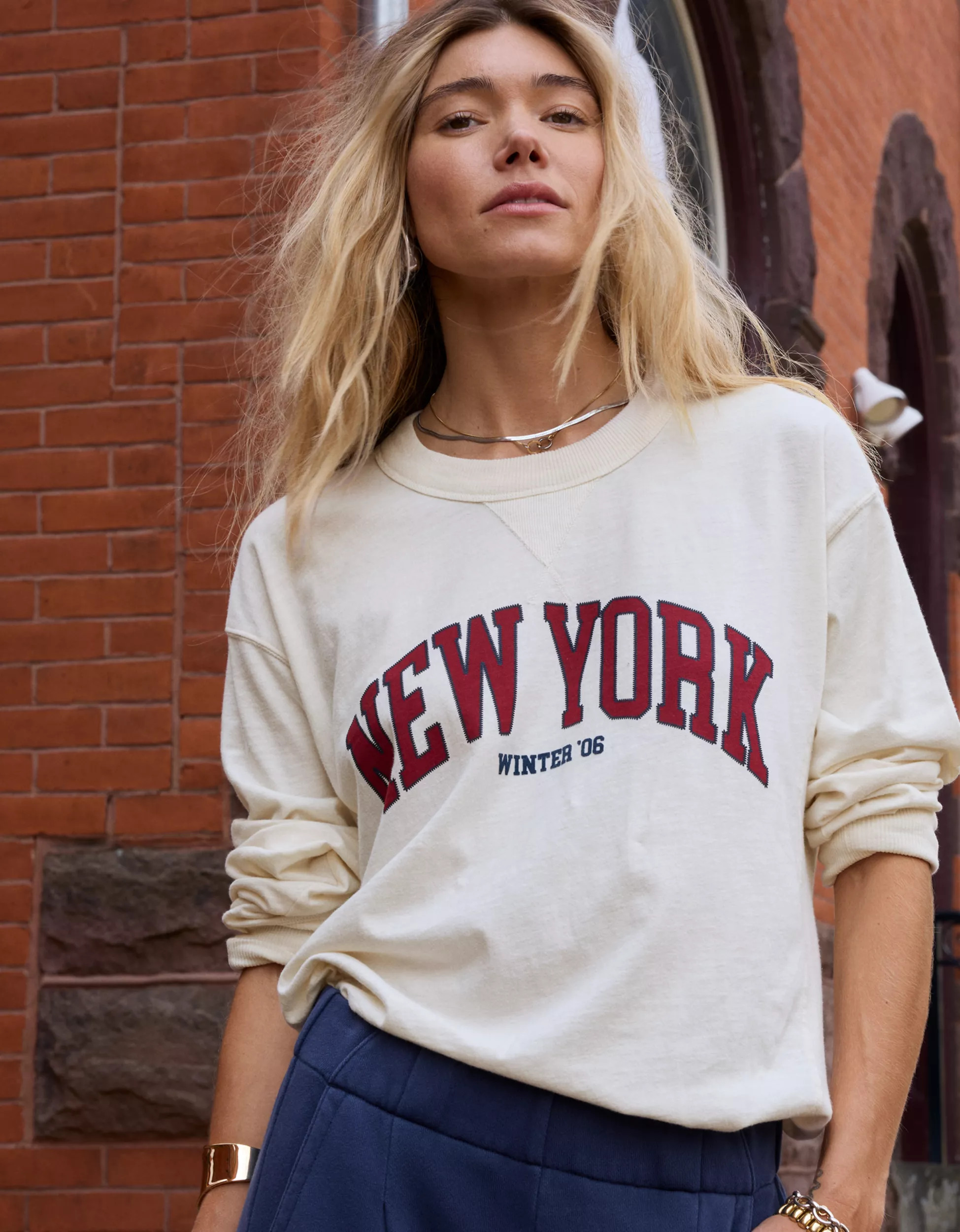 Aerie Cozy Long Sleeve Oversized Graphic Boyfriend T-Shirt | American Eagle Outfitters (US & CA)