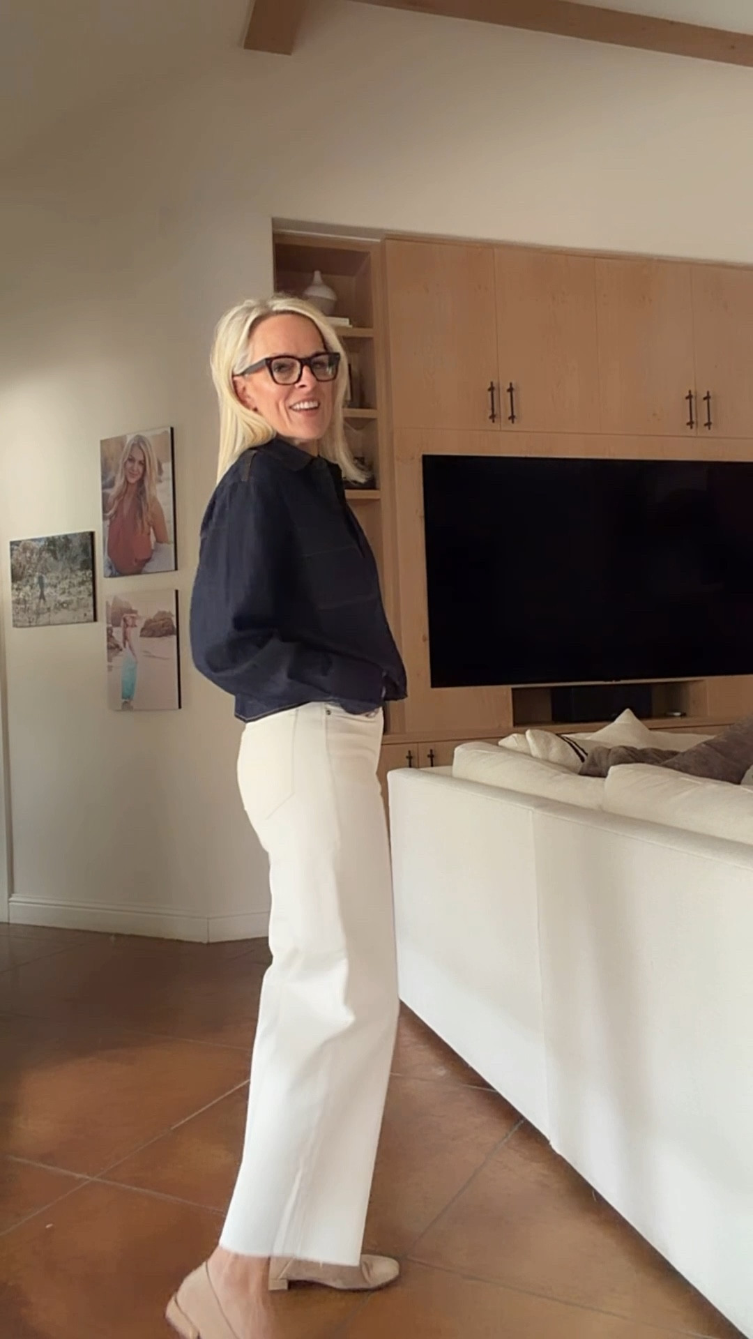 REALLY great new arrivals from @Madewell !! 
Fit is TTS 

These ecru denim are PERFECT wide leg. Fitted up top and then go to a flattering wide leg. ￼

#madewell #madewellpartner #ad

#LTKootd #LTKOver40 #LTKgrwm