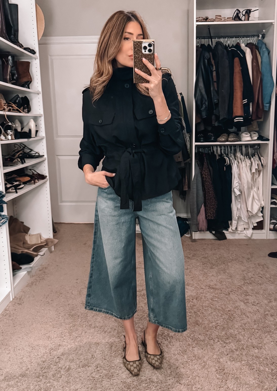 Small in jacket, 26 in jeans 