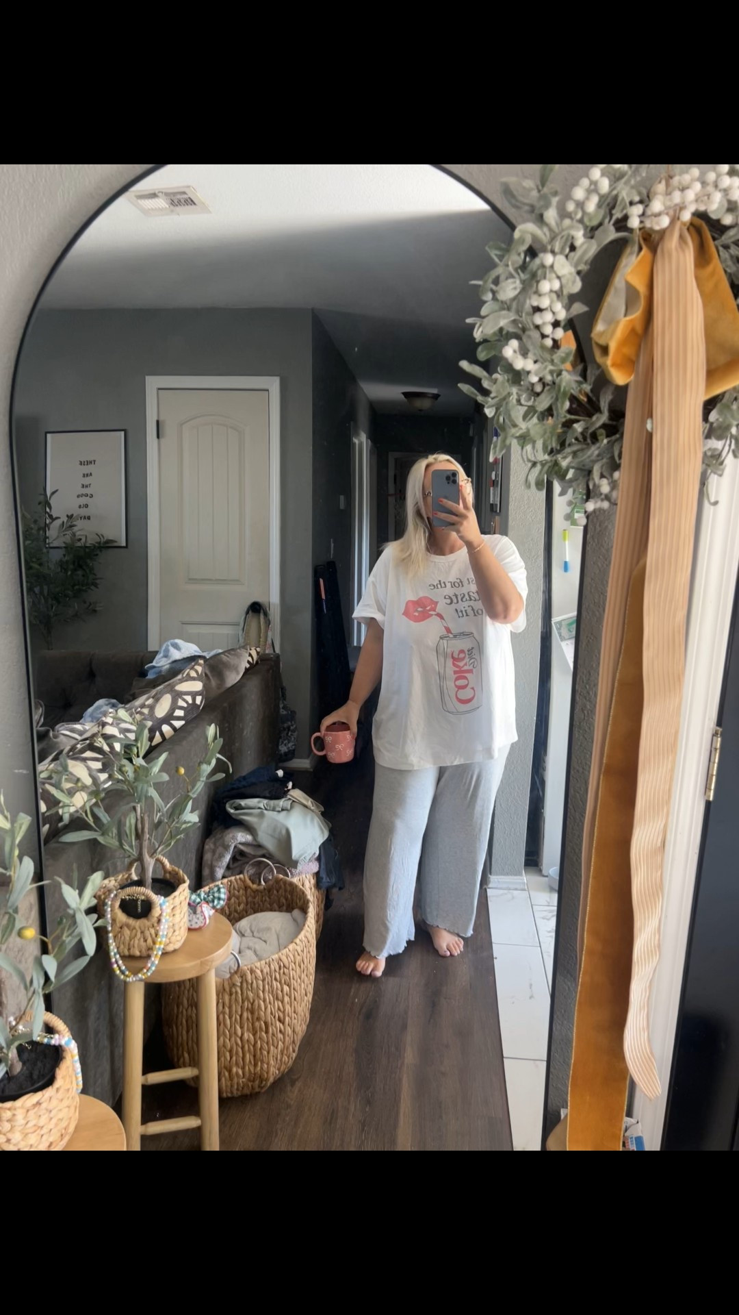 Diet Coke tee 

#LTKMidsize #LTKPlusSize